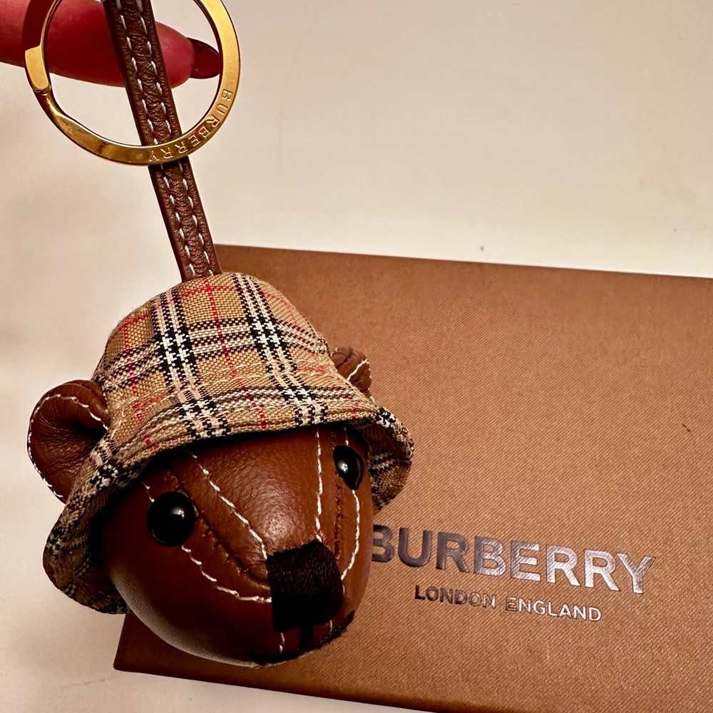 Burberry Thomas Bear Head Keyring – New with Box – Authentic
